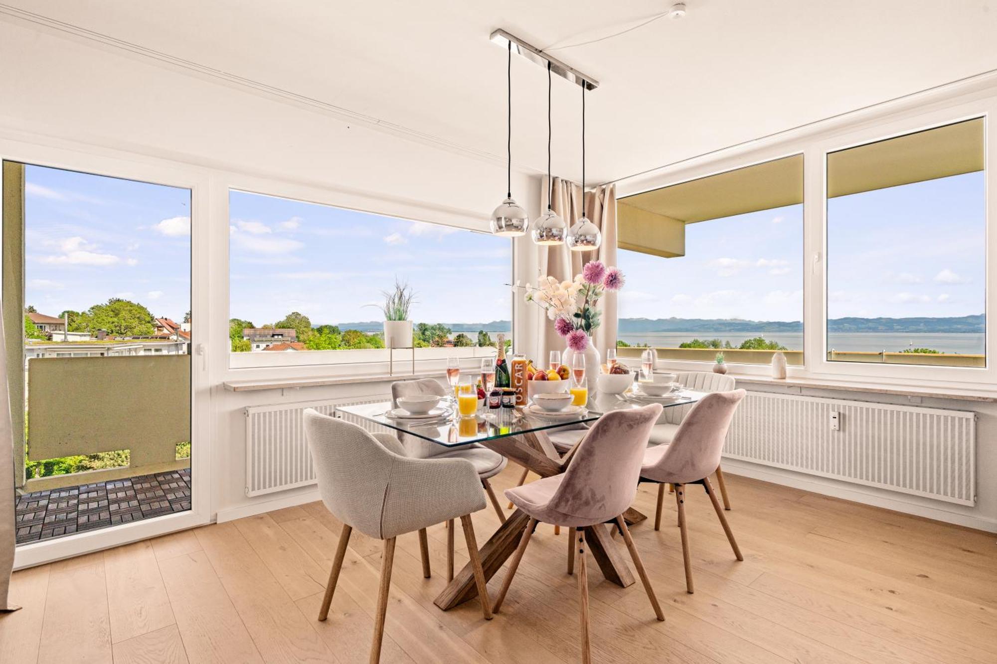 Panorama Penthouse Mit Atemberaubenden See- Und Bergblick Immenstaad am Bodensee Buitenkant foto